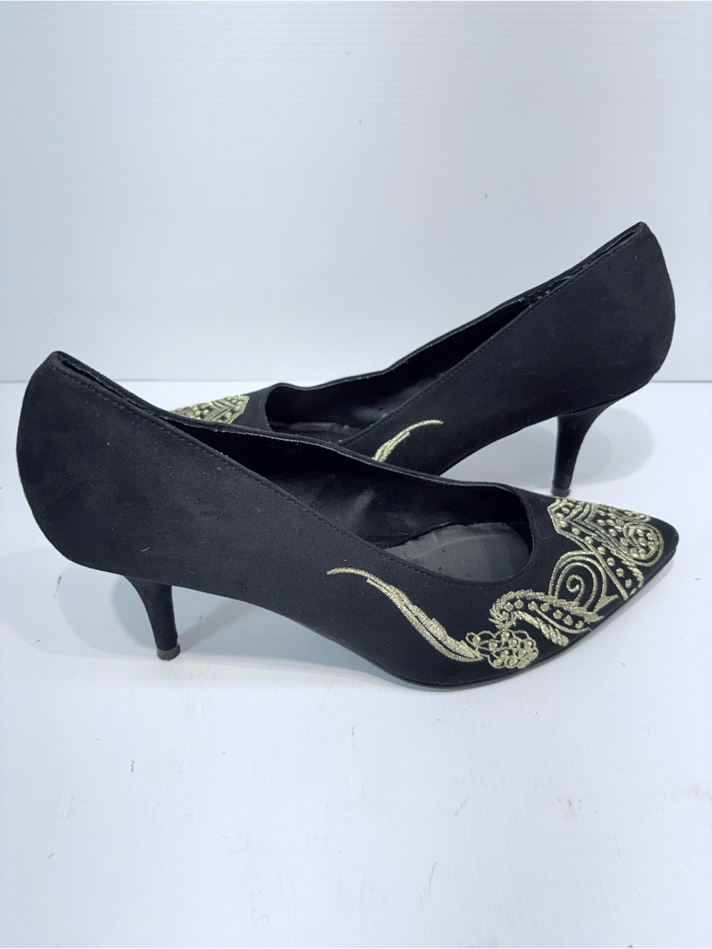 SIMPLY BE Gold Thread Embroidered Black Heels Metallic Baroque Rococo Style - 8